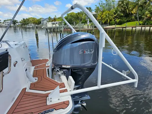 Ranger Tugs 27 Luxury Edition