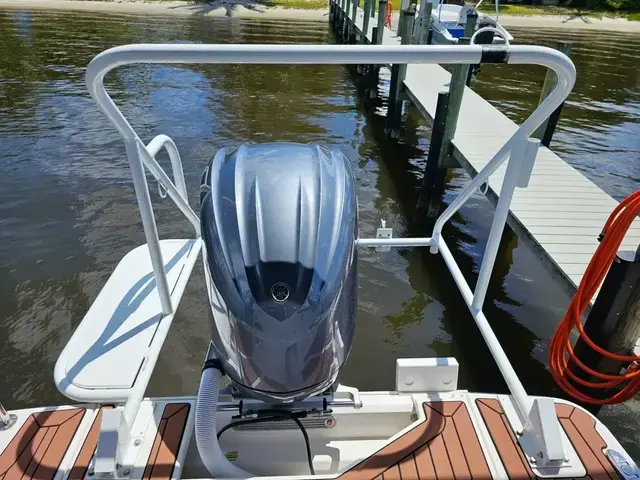 Ranger Tugs 27 Luxury Edition