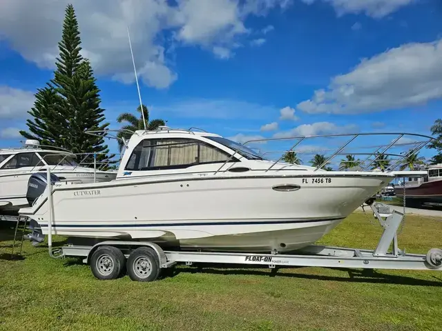 Cutwater 24 Coupe