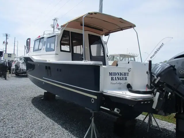 Ranger Tugs R27 Luxury Edition