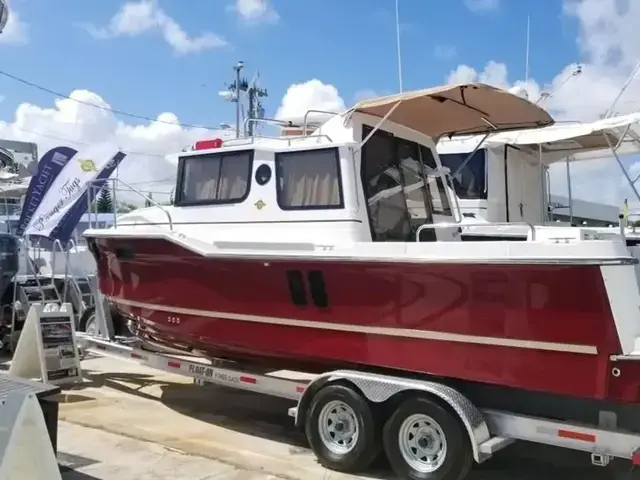 Ranger Tugs R-25