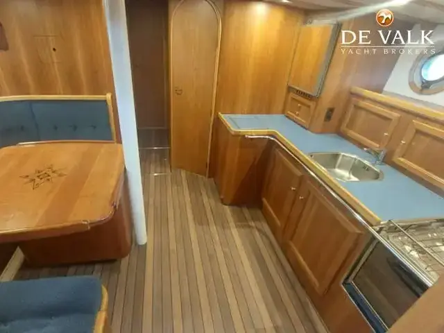 Beeldsnijder Pilothouse Schoener 50