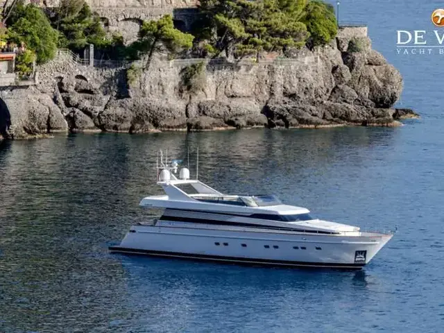 Cantieri di Pisa Akhir 85