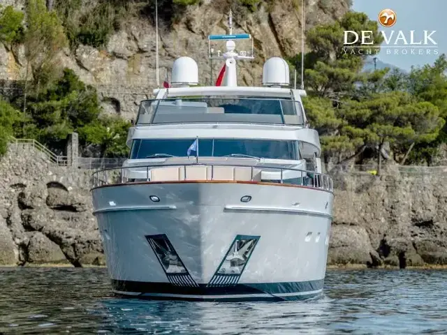 Cantieri di Pisa Akhir 85