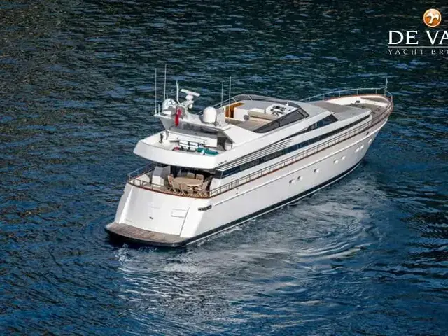 Cantieri di Pisa Akhir 85