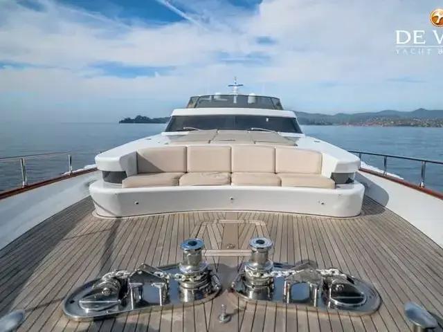 Cantieri di Pisa Akhir 85