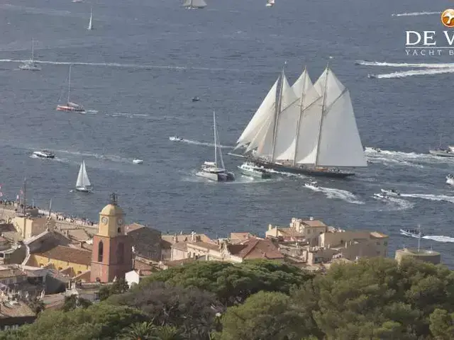 Van der Graaf Classic Schooner