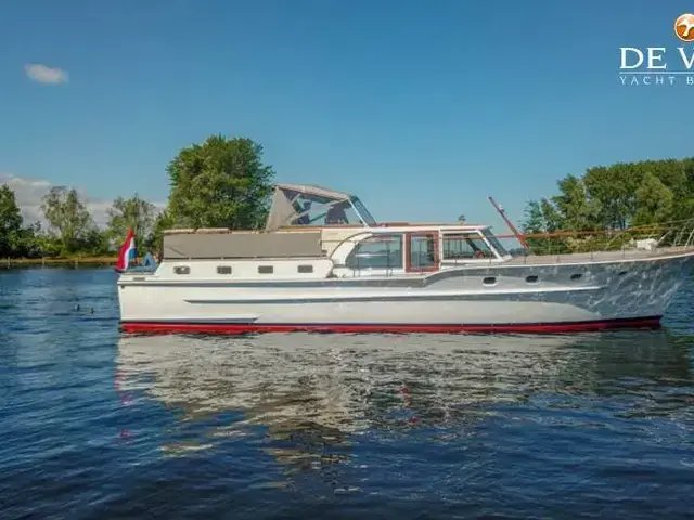 Feadship Van Lent