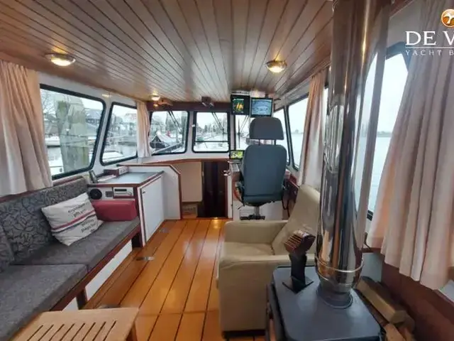 Pilothouse Trawler 60