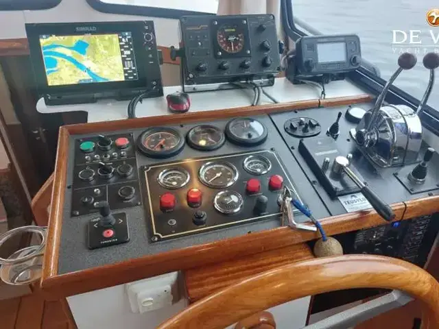 Pilothouse Trawler 60