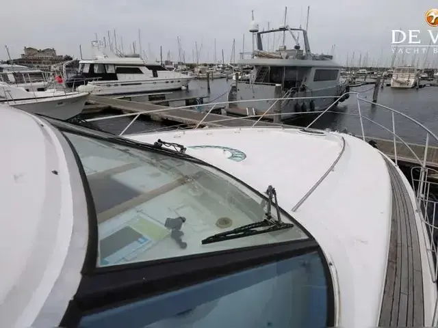 Fairline Squadron 55