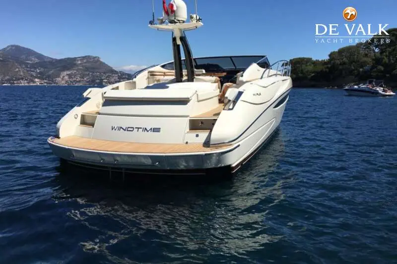 2016 Riva 52 rivale