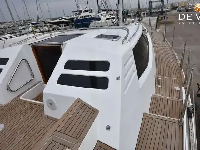 Wauquiez Pilot Saloon 60