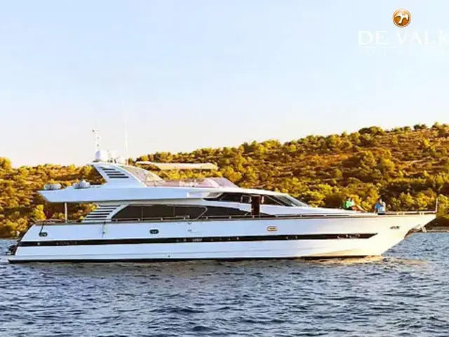 Elegance Yachts 76