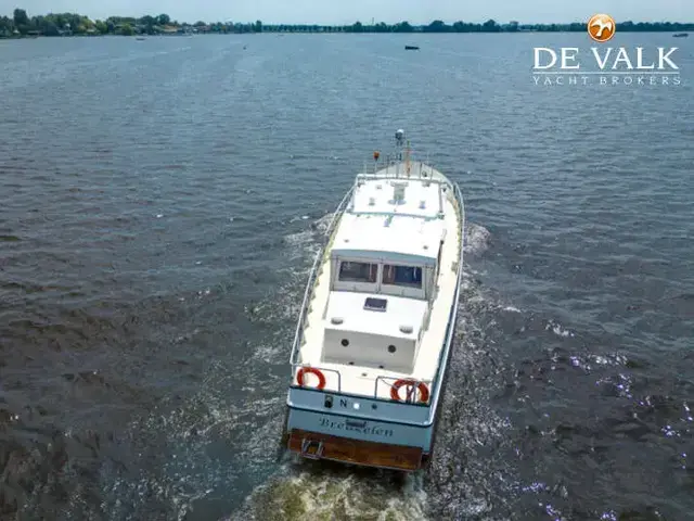 Houseboat MS COMPAGNON