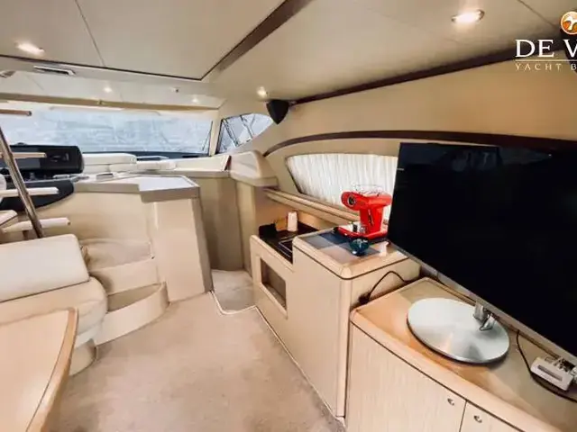 Ferretti Yachts 500 Elite