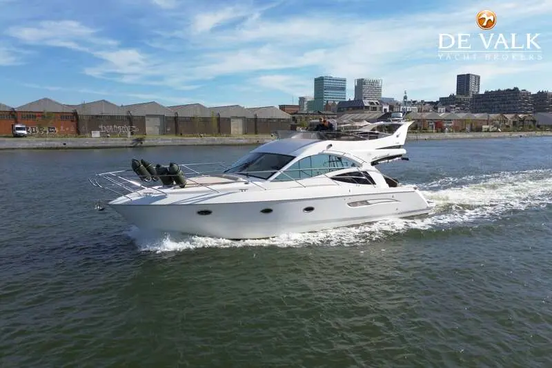 2006 Galeon 440 fly