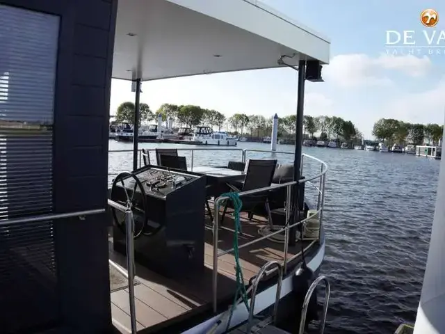 Houseboat 19.50 Meter