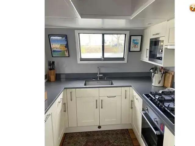 Houseboat 22 Meter