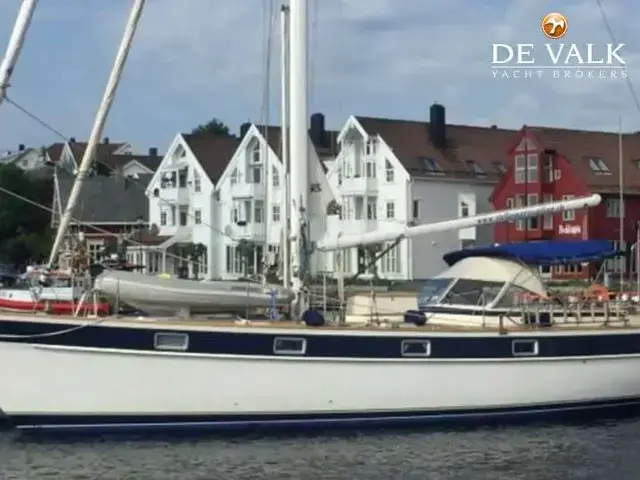 Hallberg-Rassy 49