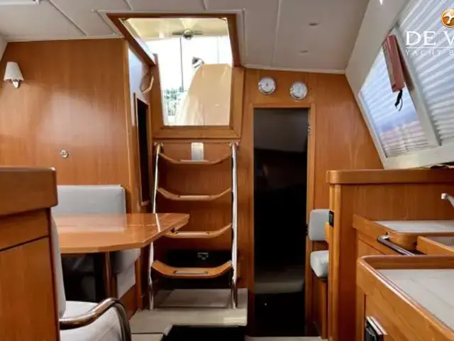 Wauquiez Pilot Saloon 41