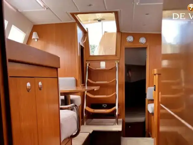 Wauquiez Pilot Saloon 41