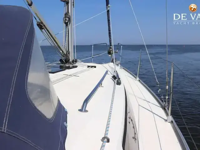 Bavaria 33 Cruiser