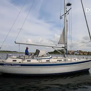 1998 Hallberg-Rassy 42 F