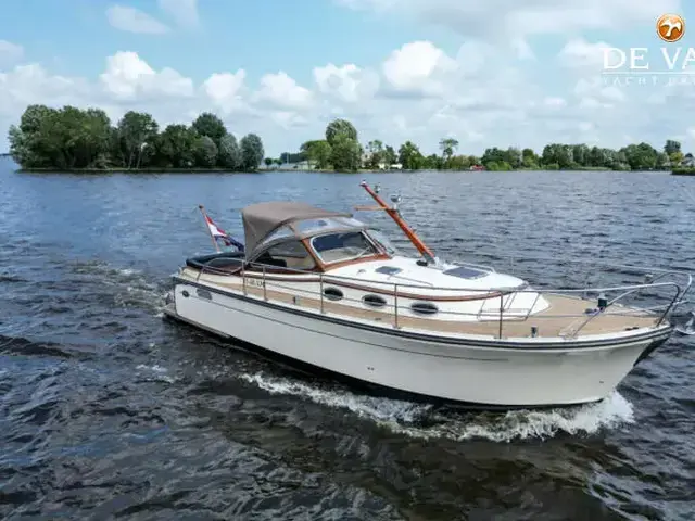 Intercruiser Boats 34