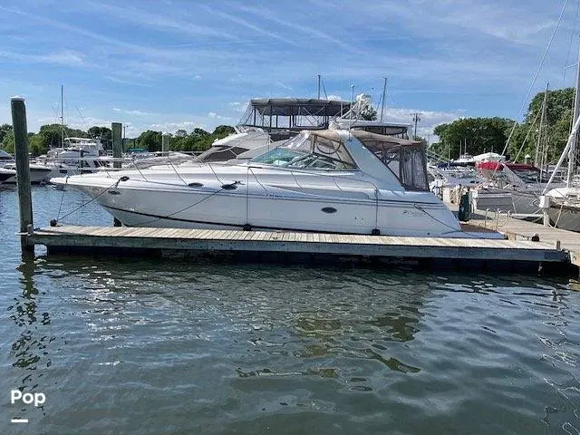 2001 Cruisers 3870 express