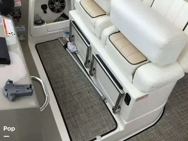 Sea Ray Sundancer 370