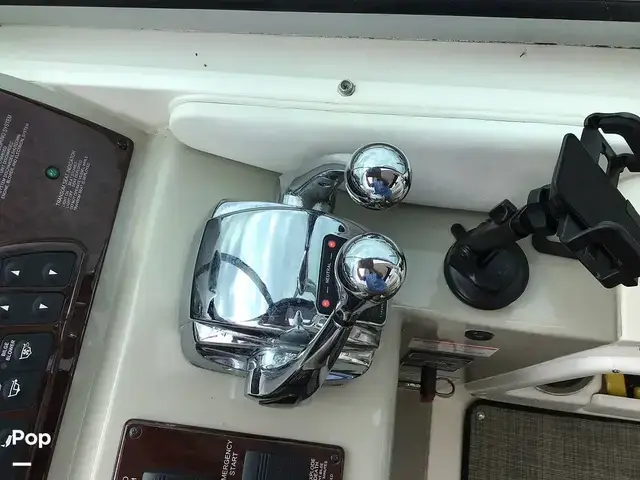 Sea Ray Sundancer 370