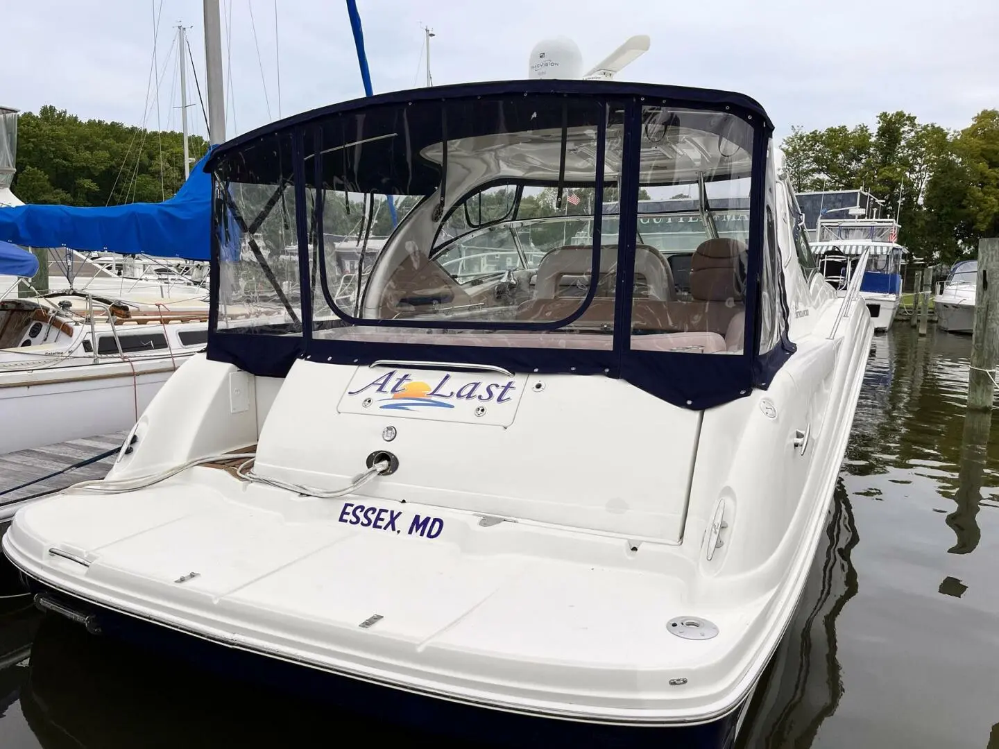 2004 Sea Ray sundancer 420