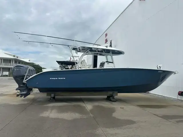 Cape Horn 36XS