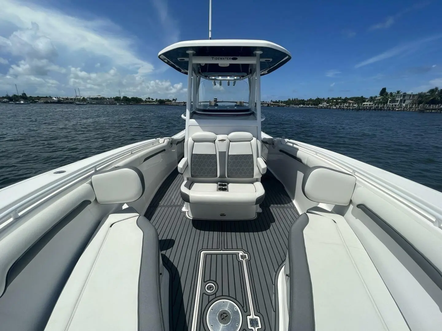 2020 Tidewater Boats 280 cc adventure