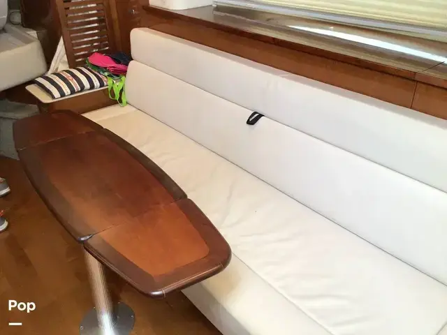 Sea Ray Sundancer 370