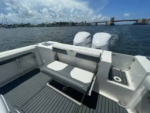 Tidewater Boats 280 CC Adventure