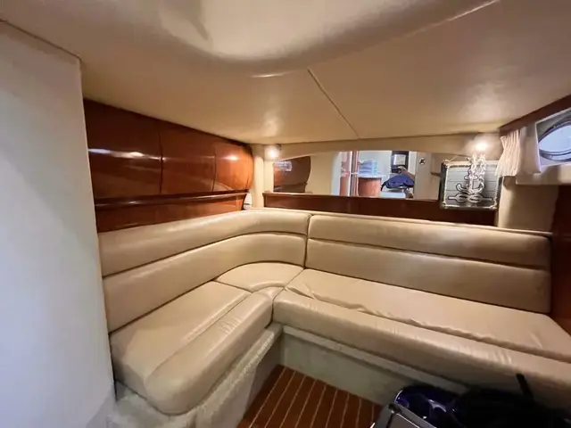 Sea Ray Sundancer 420