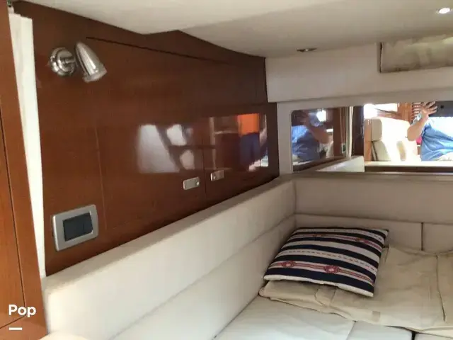 Sea Ray Sundancer 370