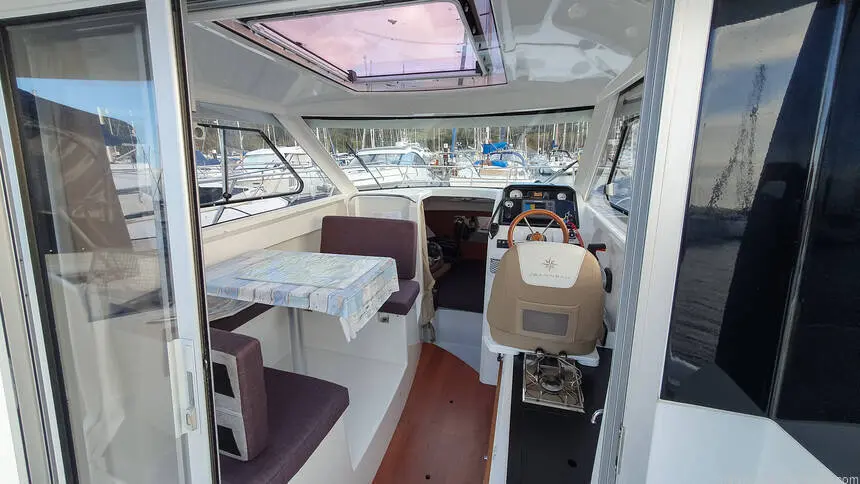 2012 Jeanneau merry fisher 755