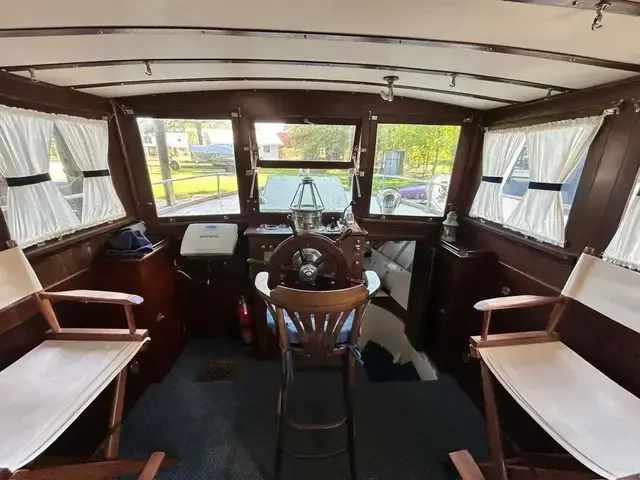 Classic ACF 47' Motor Yacht