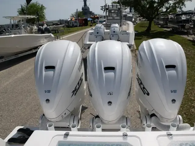 Contender Boats 39 ST