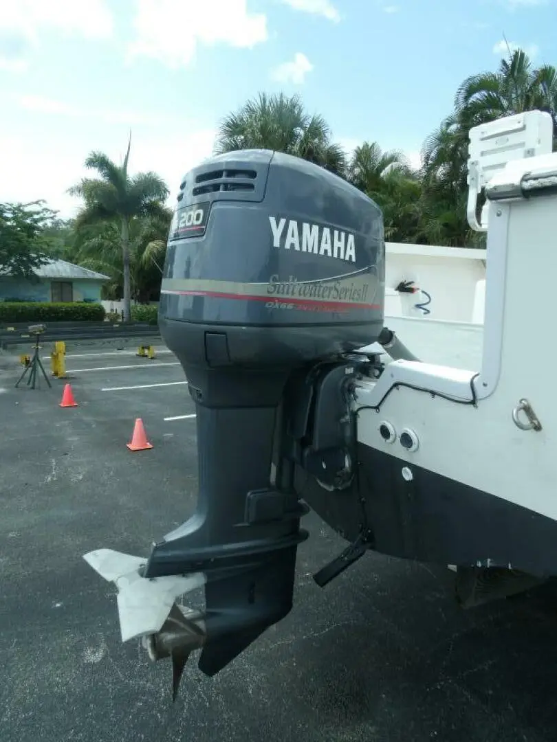 1996 Robalo center console