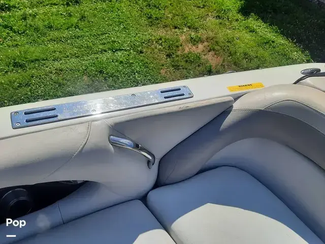 Centurion Boats Enzo SV211