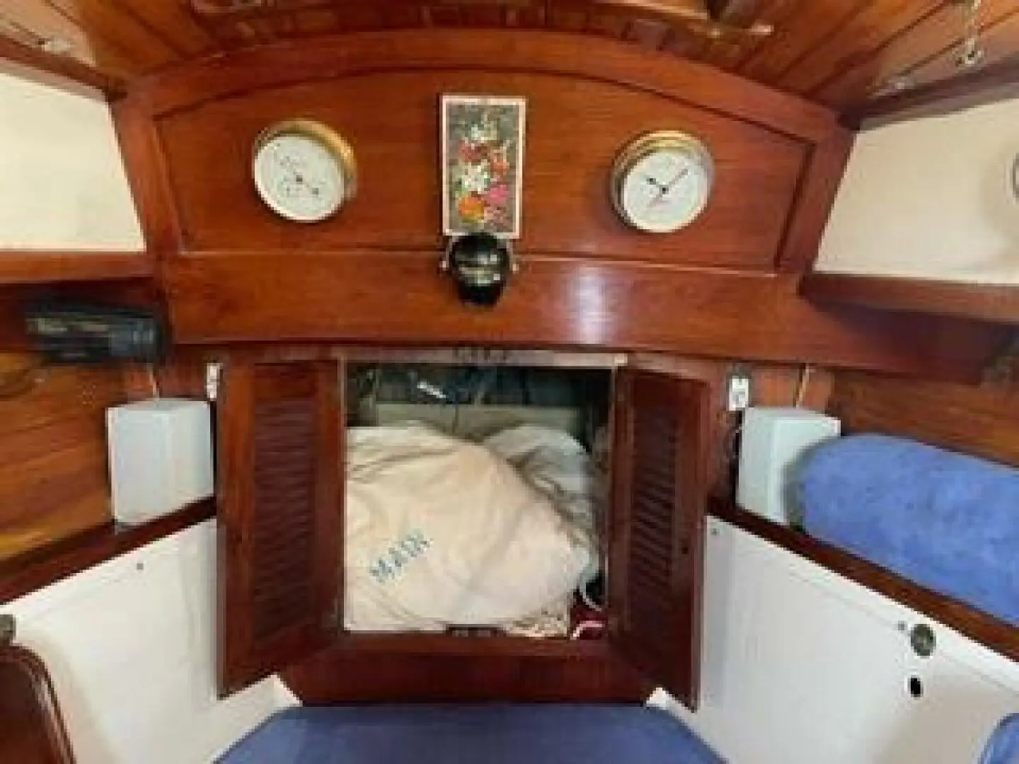 1982 Bluewater aft cabin