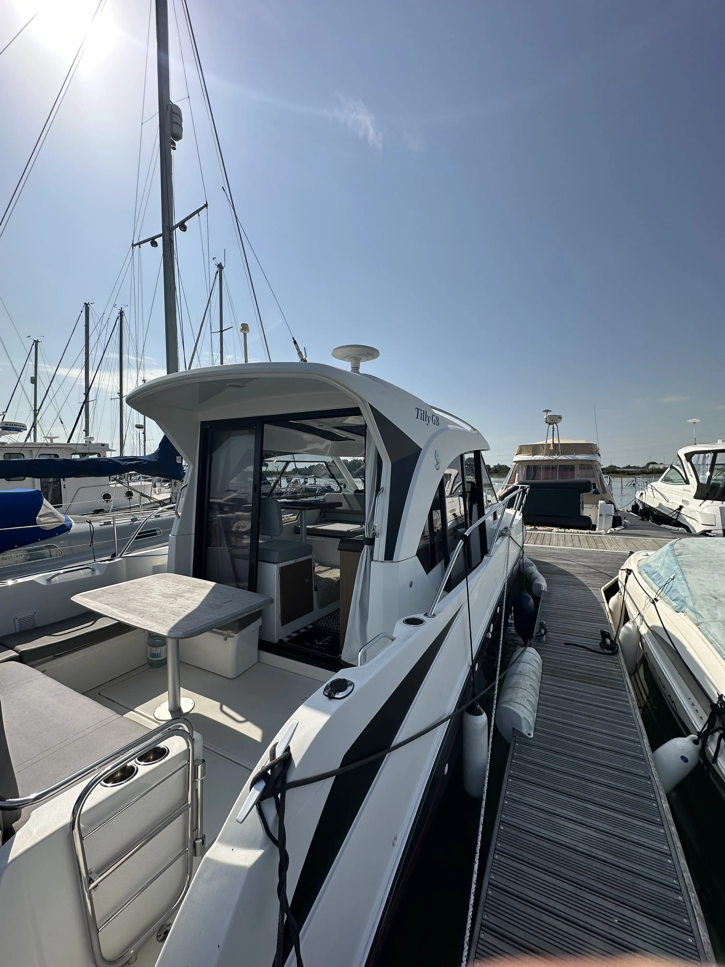 2018 Beneteau antares 9 ob