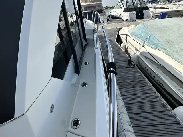 Beneteau Antares 9