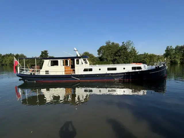 Beurtmotor Dutch Barge 63