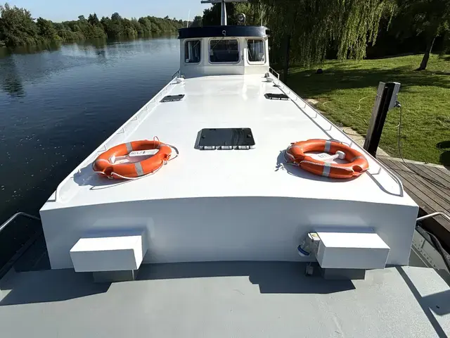 Beurtmotor Dutch Barge 63