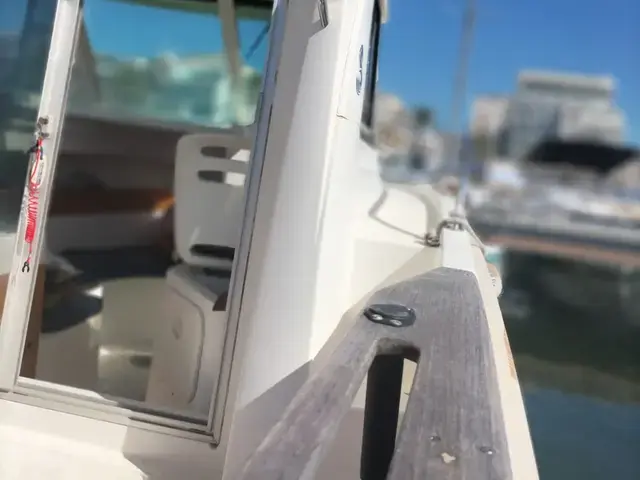 Beneteau Antares 650 HB